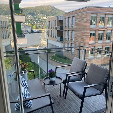 Modern Apartment - Amazing Terrace And Fjord View, Close To City Center Берген Екстер'єр фото